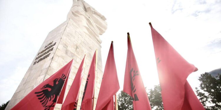 Sot Dita e Çlirimit të Shqipërisë, Rama uron për festën kombëtare