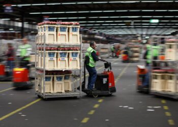 Kompanitë europiane lënë pas një vit të pasigurt teksa besimi rritet për 2026