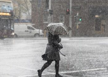 Paralajmërimi i Ministrisë së Mbrojtjes: Ja kur nisin reshjet e shumta në Tiranë