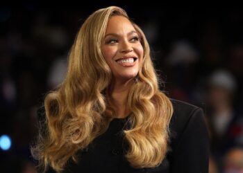 Beyoncé shpallet miliardere nga Forbes