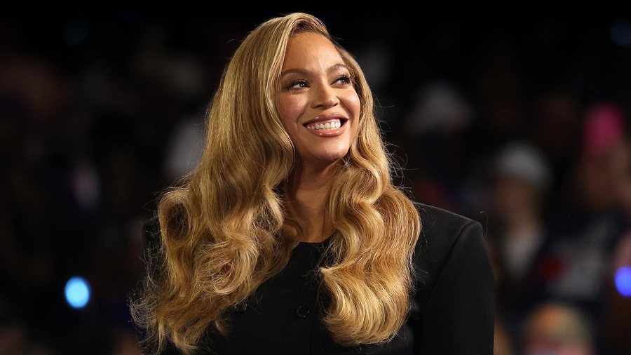 Beyoncé shpallet miliardere nga Forbes