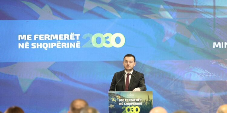 Ministri jep lajmin: 150 mijë fermerë përfitojnë nga fondet e BE-së, do përditësojmë regjistrin e fermave