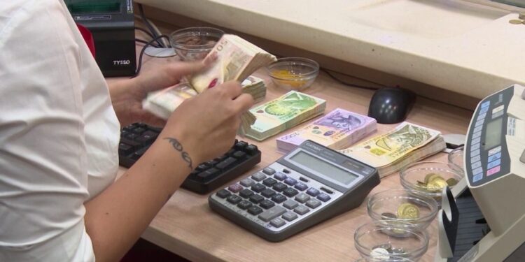 Shqipëria në vendnumëro, punësimi dhe pagat reale pritet të bien deri në vitin 2030