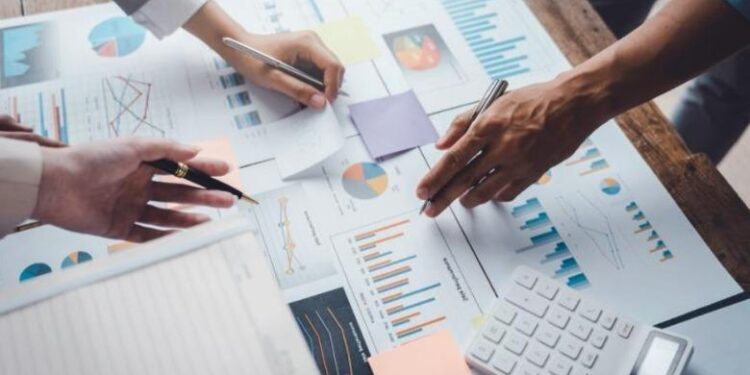 Paqja e zhurrmshme me biznesin! Detajet e amnistisë që nuk paqtoi askënd