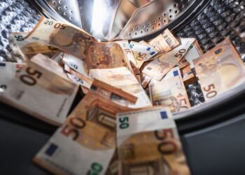 Pastrimi i parave / Janar–Gusht, rriten rastet për hetim, por sekuestrimet e pasurisë bien 82%