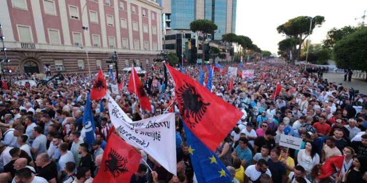 Protesta e opozitës, Policia: Ja rrugët që do të bllokohen