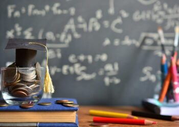 Arsimi, nuk ka kompensim direkt 480 ose 1000 euro! Do ketë rillogaritje tatimi pas plotësimit DIVA