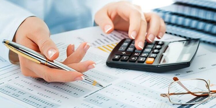 A janë bizneset më të kënaqura nga Tatimet? – Anketa KI: Përmirësim në komunikimin, por ende problematika në fiskalizim