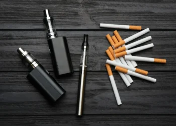 Shtrenjtohen cigaret dhe duhani ‘vape’, qytetarët do paguajnë më shumë që nga janari