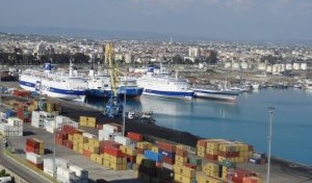 Eksportet në krizë për të tretin vit rradhazi, rënie me 6.1% më 2025-ën