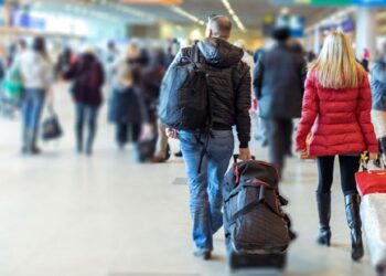 BERZH jep alarmin për emigracionin: Një e katërta e shqiptarëve të arsimuar janë larguar