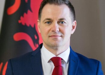 Nga Doganat tek Mjedisi, ja ndryshimet e reja në qeveri