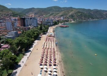 Plazhet me qira privatit, Qeveria miraton rregulloren me kushtet dhe kriteret