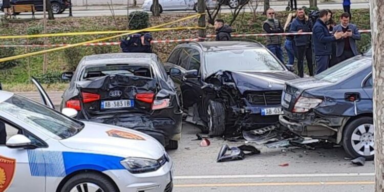 Dalin statistikat: Të rinjtë deri 24 vjeç, shkaktarët kryesorë të aksidenteve në Shqipëri