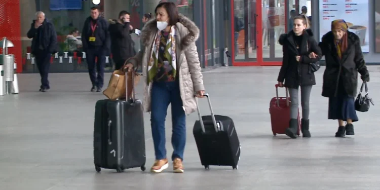 Të huajt zgjedhin Shqipërinë si trazit, dyfishohet numri i kësaj kategorie “turistësh”