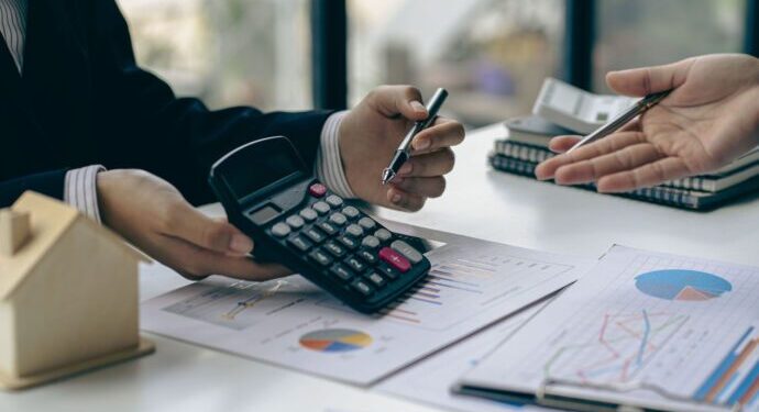 54.5% e shqiptarëve nuk përballojnë 1000 euro shpenzim të papritur, niveli më i lartë në rajon