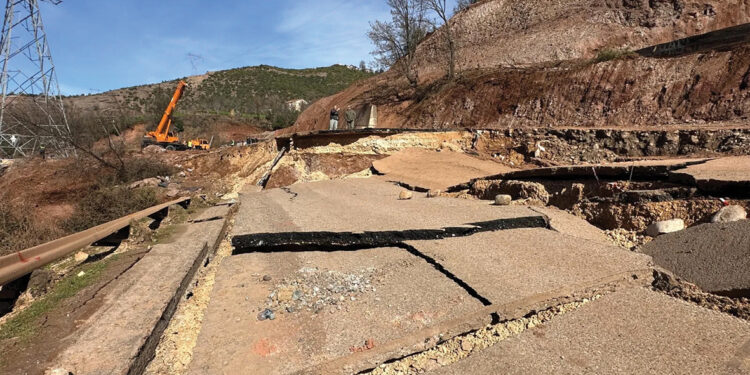 Inxhinierët kërkojnë reformë rrënjësore për investimet në rrugë