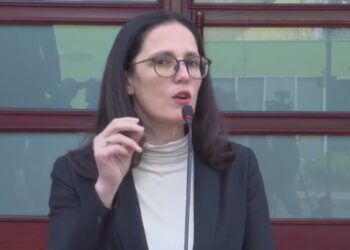 Rritja e çmimit të karburanteve, ministrja Ibrahimaj: Po monitorojmë çdo ditë tregun