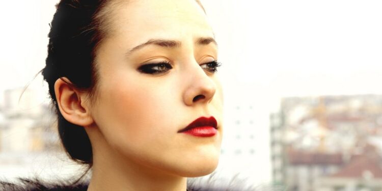 Pse njerëzit duan me çdo kusht të bëhen dikushi…