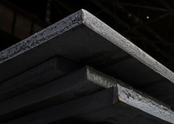 Çmimi i hekurit, rritje deri në 40% – Shoqata e Ndërtuesve paralajmëron shtrenjtim të apartamenteve