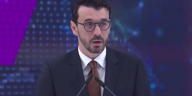 Ministri Karakaçi: Shqipëria një destinacion për investime të qëndrueshme dhe fitimprurëse