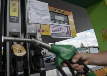 Shtrenjtimi i karburanteve, qeveria do të ulë me 20% akcizën