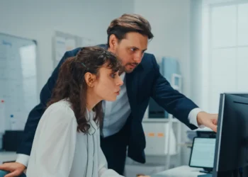 AI nuk mund t’i zëvendësojë këto 5 aftësi, thotë CEO i LinkedIn!