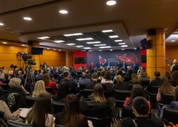 Dhoma e Biznesit të Diasporës bashkon shqiptarët nga e gjithë bota. Tirana, kryeqendra e biznesit të diasporës!