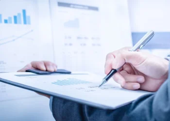 Yield-et e obligacioneve 10-vjeçare rriten lehtë, a ia vlen të investosh?