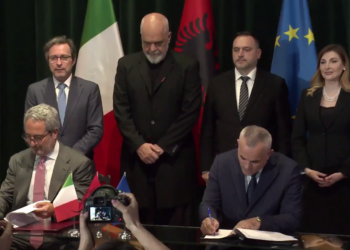 Firmoset marrëveshja për anijet ushtarake shqiptare, Rama: Dy të parat prodhohen për ne, do vazhdohet me eksport për aleatët