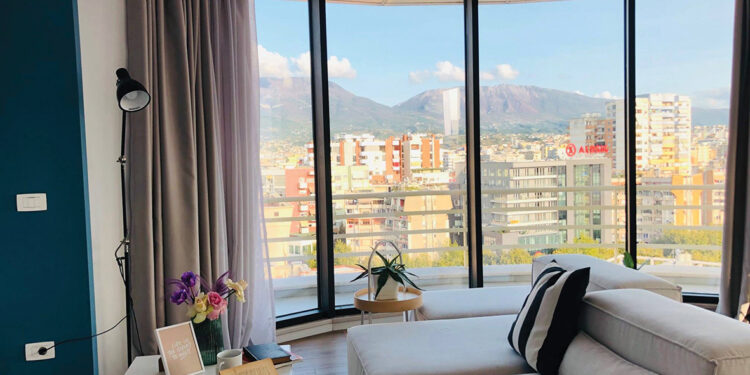 Tirana kap Milanon për apartamentet sipas fuqisë blerëse, kryeqyteti i 4-t më i shtrenjtë në Europë