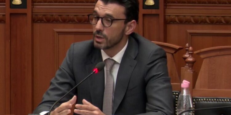 “Porta e Alpeve”, ministri Karakaçi: Projekti që zhvillon veriun e vendit