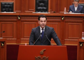 Ulja e akcizës për karburantet, ministri Malaj shpjegon në Kuvend efektet në ekonomi