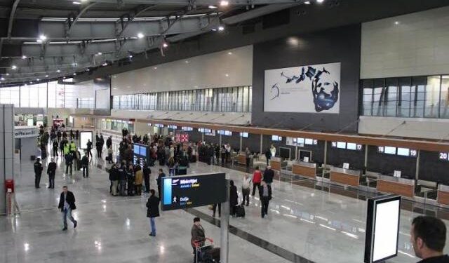 Kosova financon fluturimet drejt destinacioneve të diasporës me 2 milionë euro