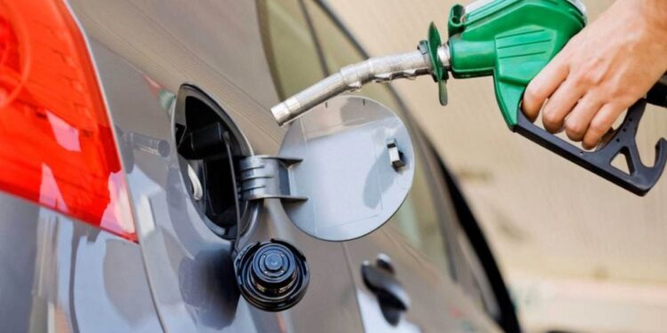 Ndryshojnë sërish çmimet e karburanteve, ja sa do të shiten nafta e benzina