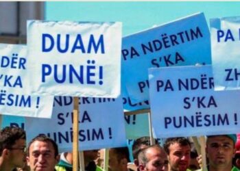 Papunësia bie në 8.4%, rënia jo reale pasi ndikon emigrimi