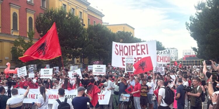 Pulsi i Demokracisë: Sa të gatshëm janë për protesta “Gen Z” në Ballkanin Perëndimor