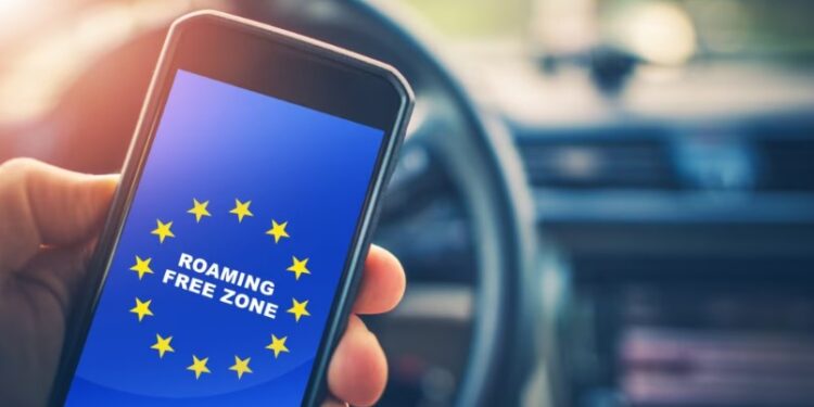 Miratohet nisja e negociatave për heqjen e roaming mes BE-së dhe Ballkanit Perëndimor