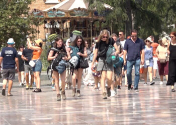 Italianët “pushtojnë” Shqipërinë, renditen si turistët kryesorë