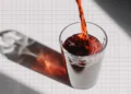 Shkencëtarët sapo zbuluan një përfitim të habitshëm nga lëngu i boronicës