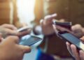 Shqiptarët e përdorin internetin për qejf, më shumë komunikim në Messenger dhe WhatsApp