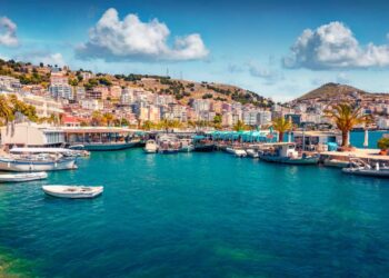 “Travel off Path”: Shqipëria fiton terren në Mesdhe, Saranda kryeson bumin turistik