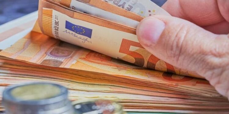 Evropa përgatitet për emergjencat, BQE kërkon të ruhet cash-i si alternativë ndaj pagesave digjitale