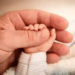 Rreziku demografik, numri i lindjeve në rënie edhe në tremujorin ne dytë të 2026