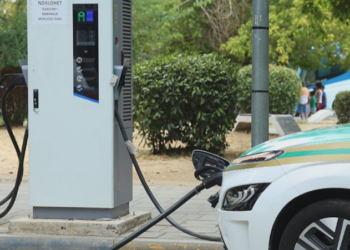 Shqiptarët ndryshojnë shije, kalojnë tek makinat elektrike