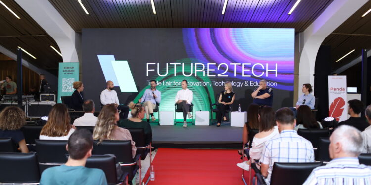 Katër vjet Future2Tech, panairi i Teknologjisë, Inovacionit dhe Edukimit. Ja pse duhet të merrni pjesë!