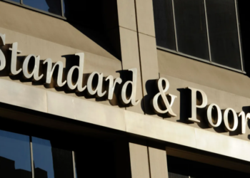 S&P konfirmon vlerësimin e Shqipërisë në “BB” dhe perspektivë “të qëndrueshme”