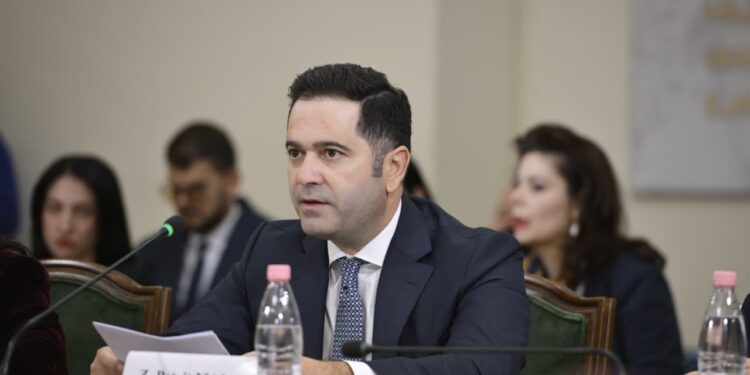 Ministri Malaj prezanton pr/Buxhetin 2027, bonus i dyfishuar për pensionistët nga janari