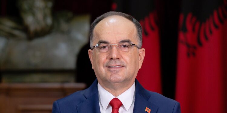 Presidenti Begaj reagon për protestat e dhunshme: Thirrje për vetëpërmbajtje dhe respektim të ligjit