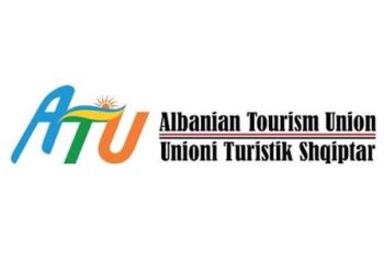 Unioni Turistik Shqiptar apel për dialog: Protestat rrezikojnë imazhin e vendit dhe bizneset
